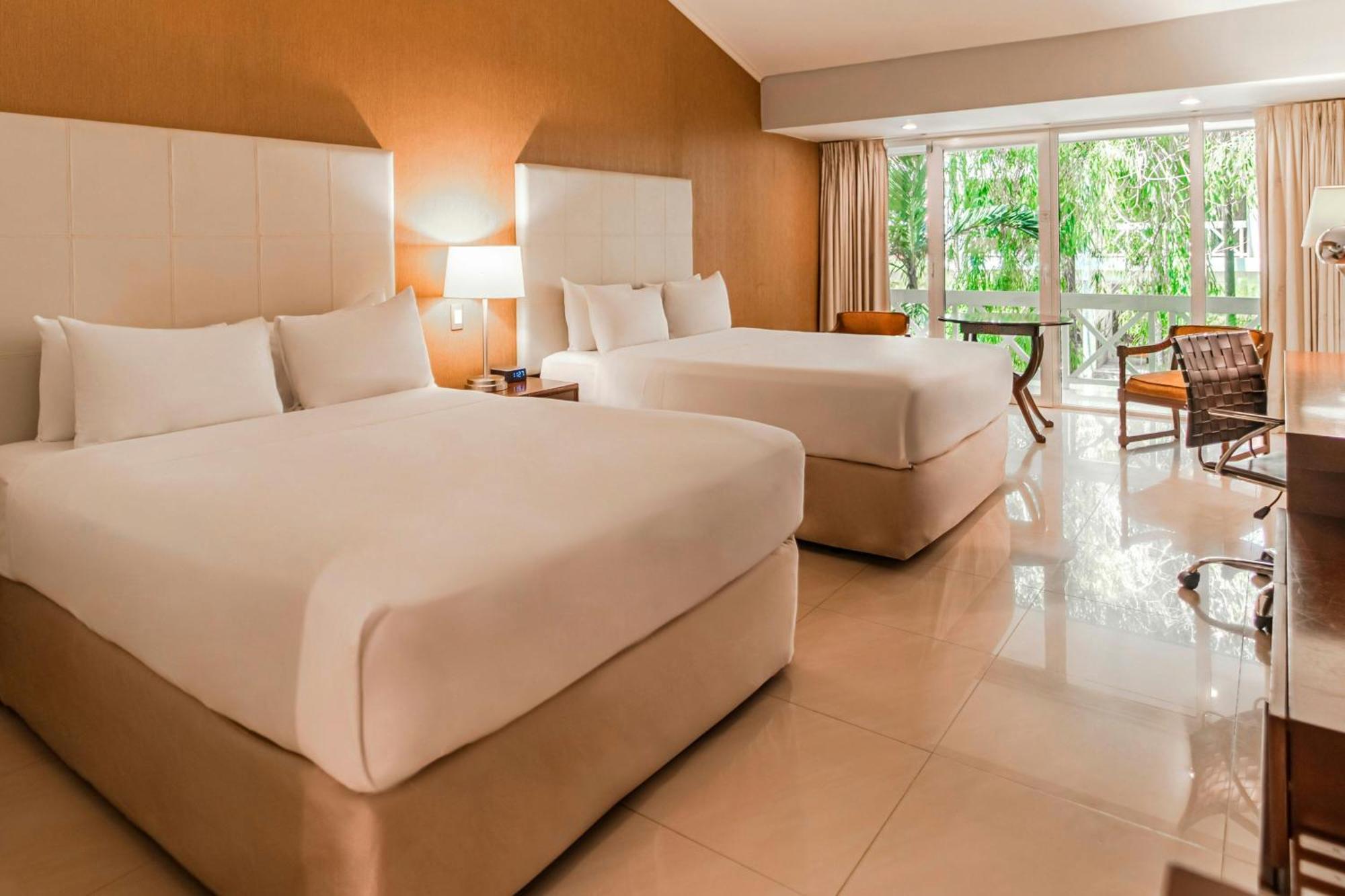 Los Tajibos, Santa Cruz De La Sierra, A Tribute Portfolio Hotel Dış mekan fotoğraf