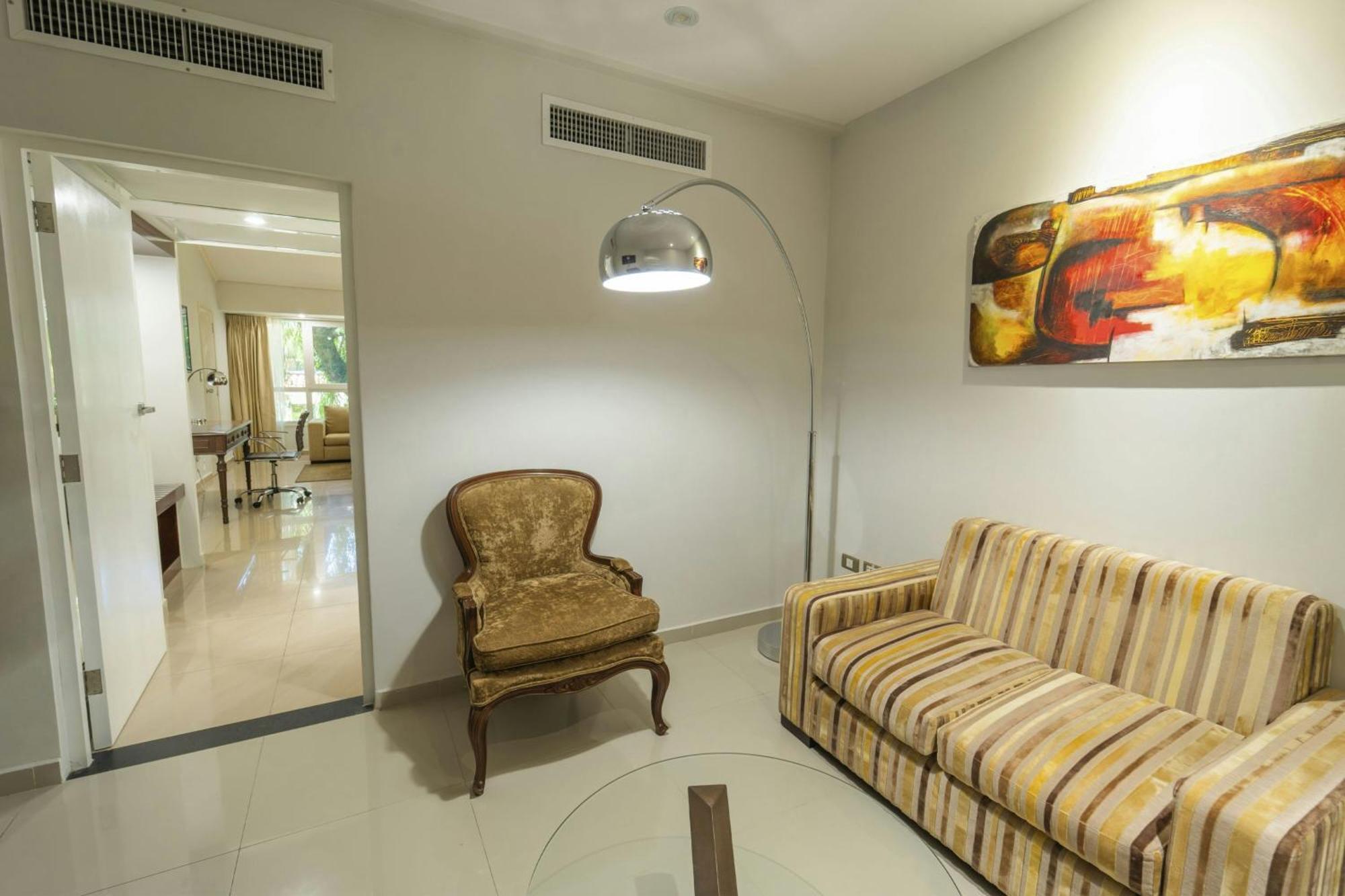 Los Tajibos, Santa Cruz De La Sierra, A Tribute Portfolio Hotel Dış mekan fotoğraf